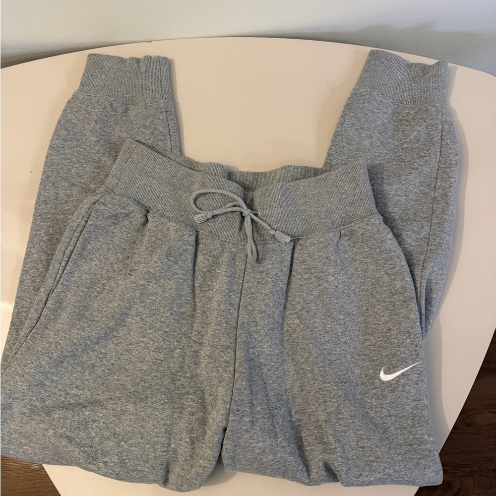 Nike Women's Gray Joggers